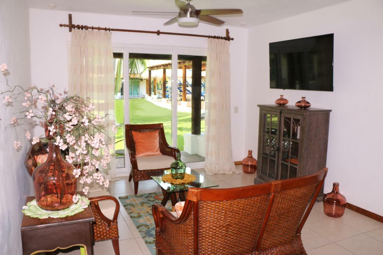 Exclusiva Villa En La Zona Hotelera De Ixtapa_Zihuatanejo Икстапа Екстериор снимка